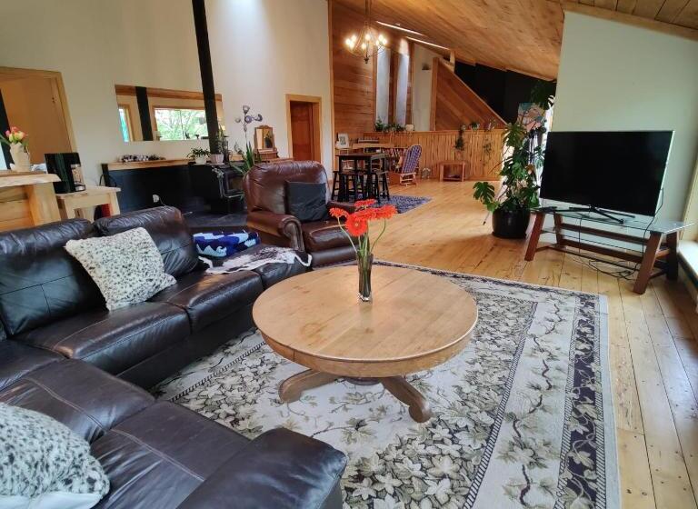 צימר Hummingbird Lodge Bnb