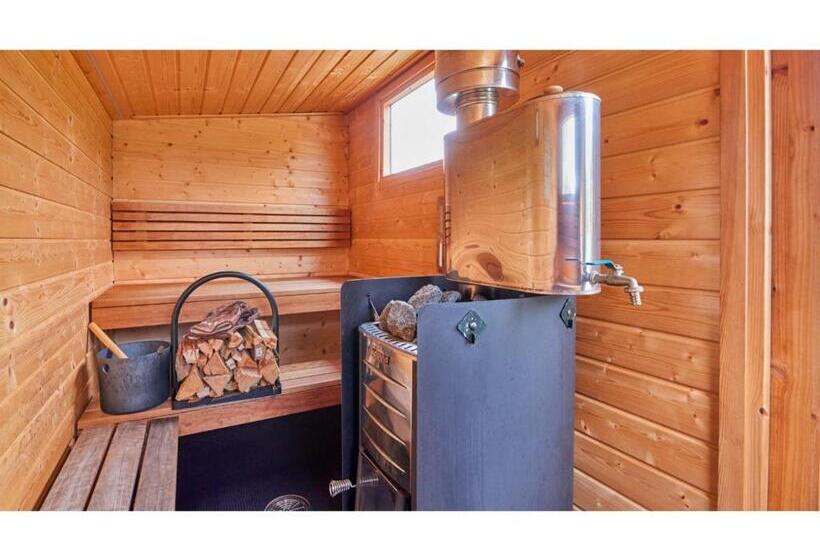 호텔 Ama Terrace Vacation Stay 31145v