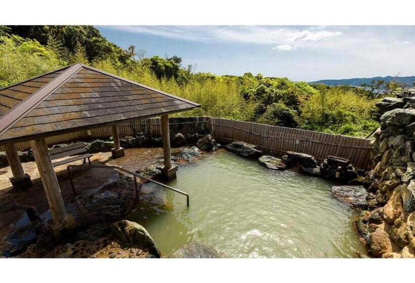 فندق Goto Conkana Kingdom   Vacation Stay 25614v