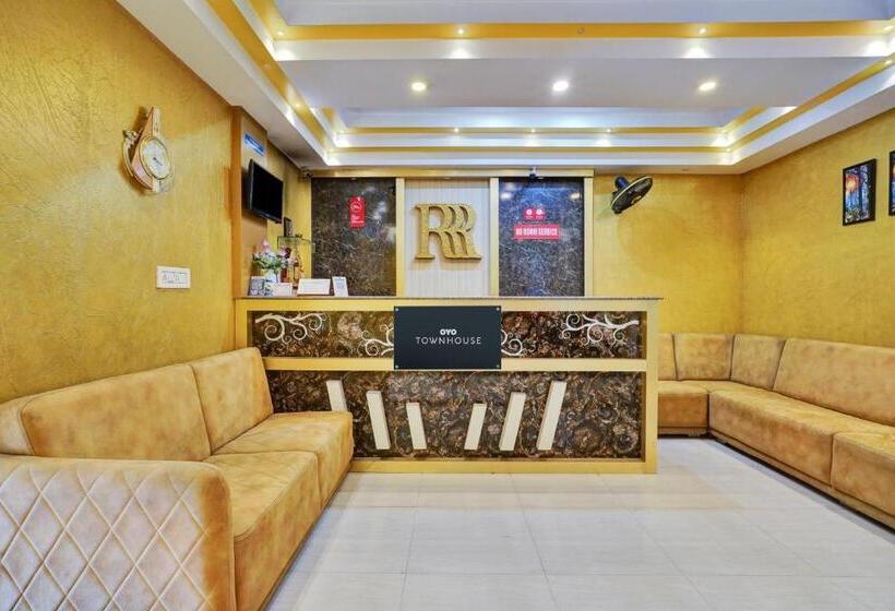 בית מלון כפרי Super Collection O Kushal Nagar Near Ksrtc Bus Stand Formerly Rr Residency