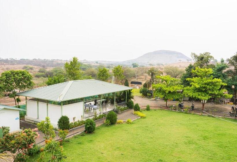 호텔 The Riverine Stay By Igatpuri