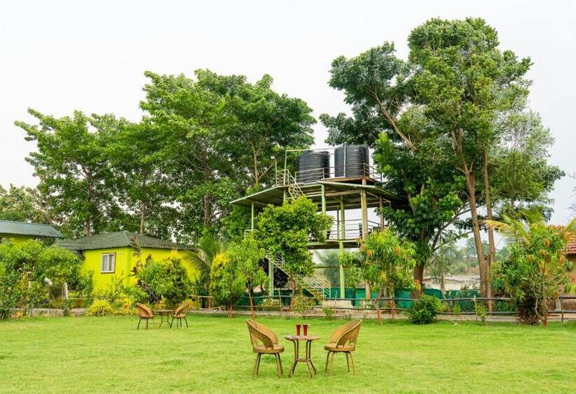 호텔 The Riverine Stay By Igatpuri