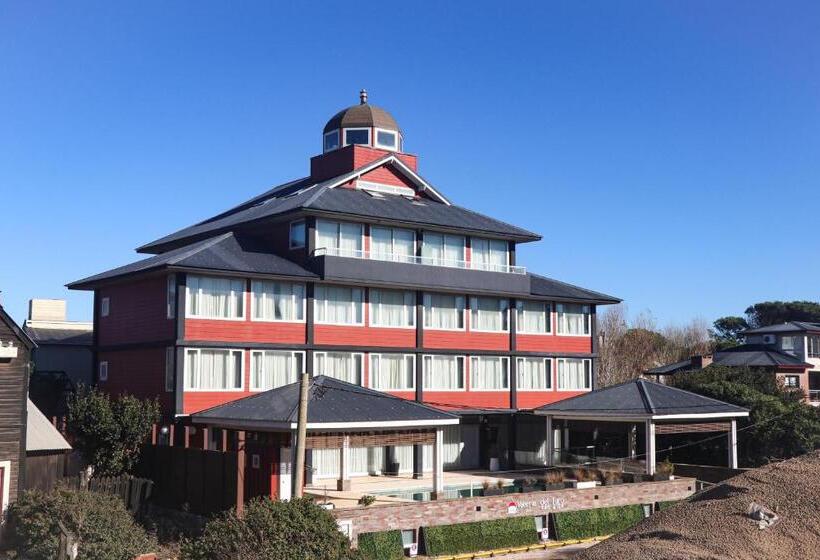 هتل Valeria Del Faro Suite & Spa