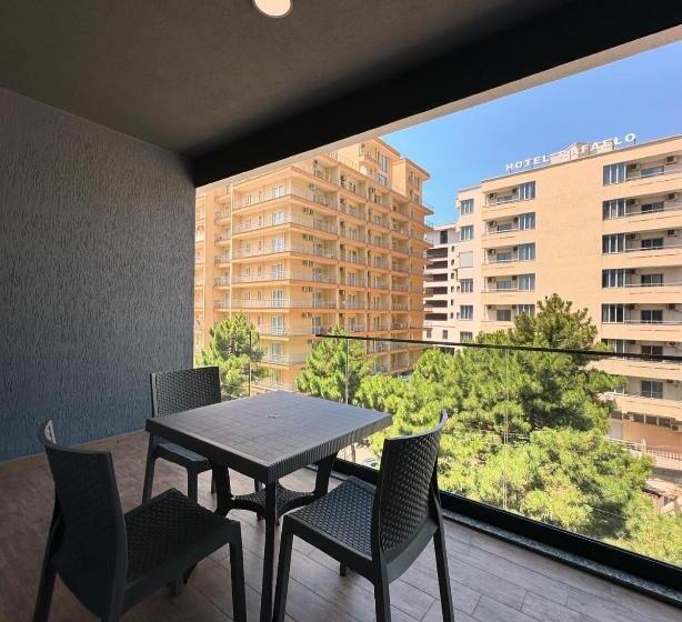 پانسیون Apartments In Zaharia Residence