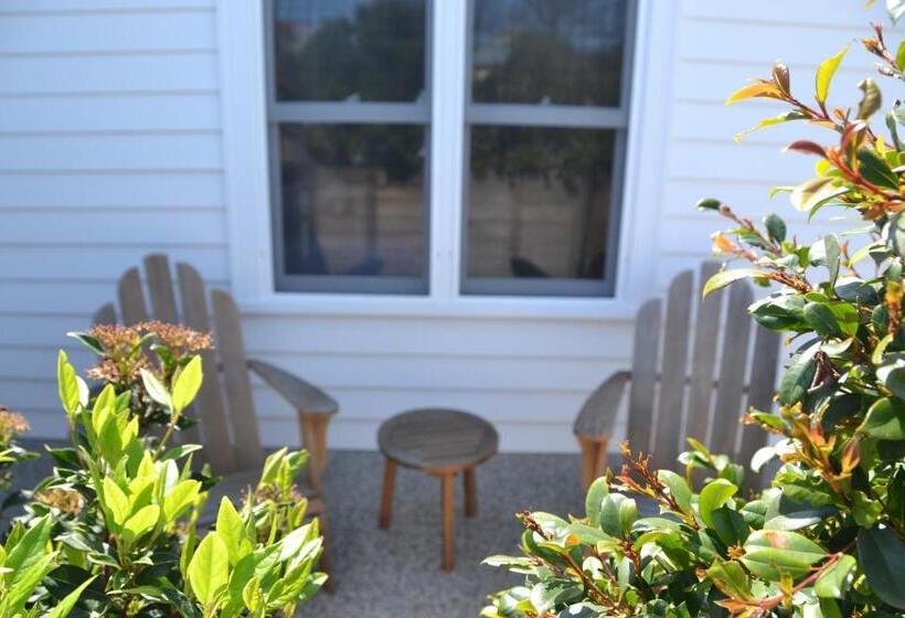 ペンション Port Fairy Bnb   The Blue Suite