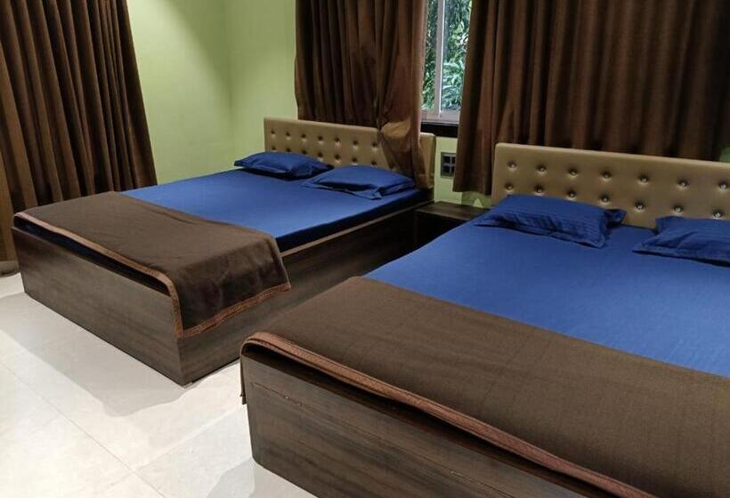 אתר נופש Chaitraban Cottage Alibaug