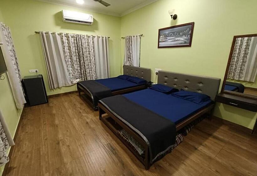 אתר נופש Chaitraban Cottage Alibaug
