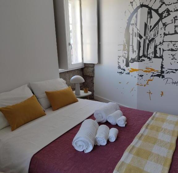 Urbe Sanchina   Hostel & Suites