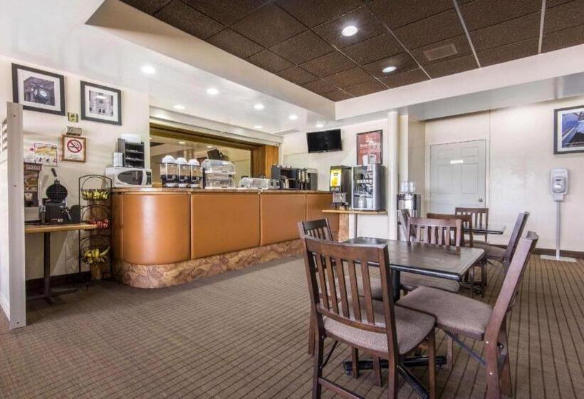 فندق Econo Lodge
