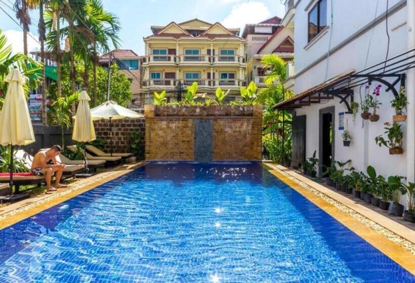 酒店 Popular Boutique