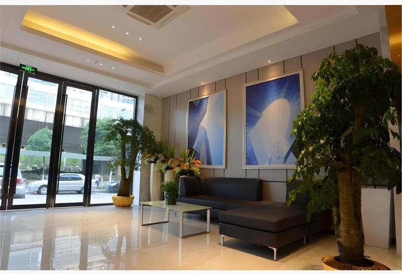 호텔 City Comfort Inn Wuhan East Lake Scenic Area Happy Valley