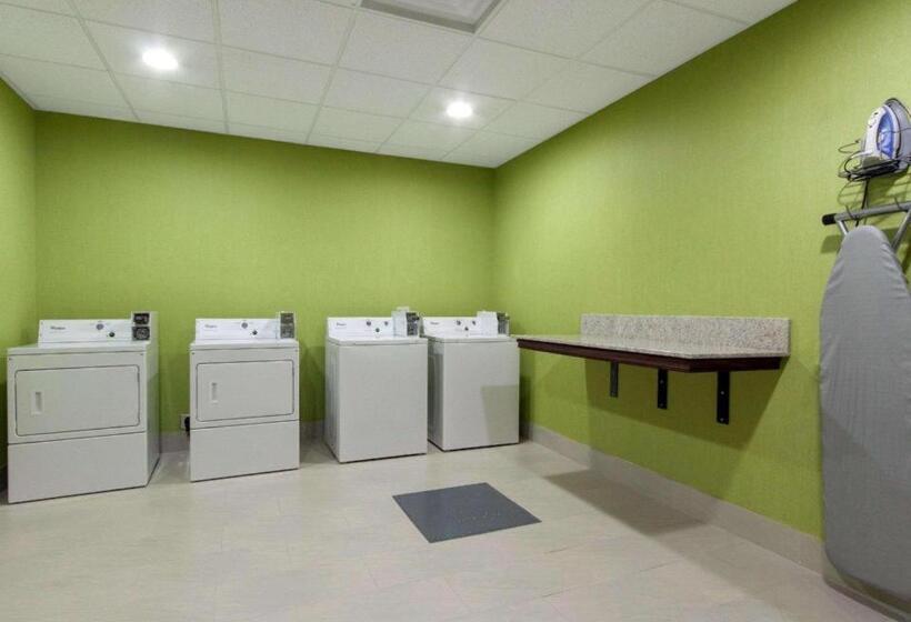 هتل Mainstay Suites