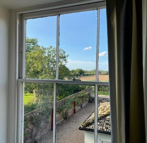 مبيت وإفطار Highfield Farm