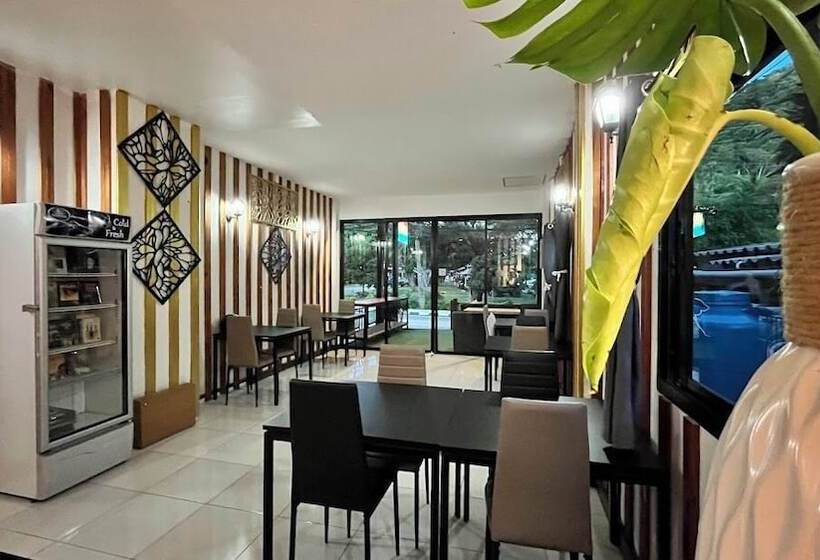 فندق Coco Mountain View Guest House
