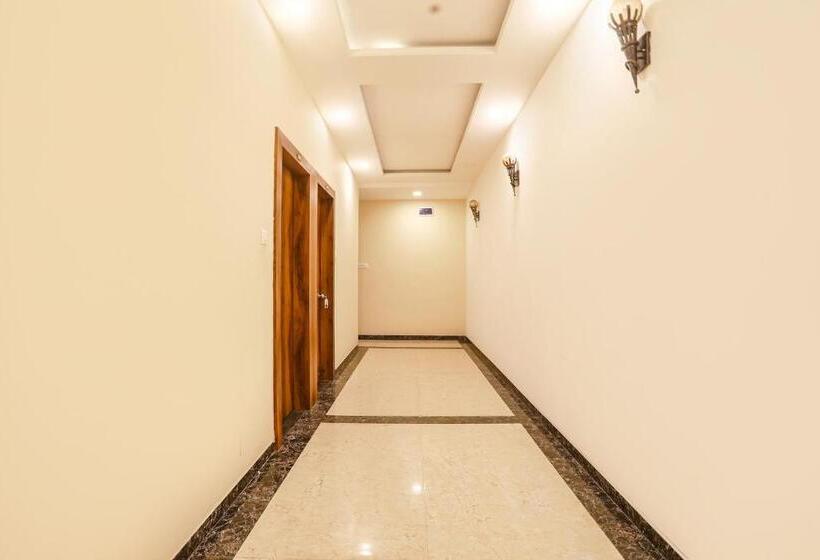 فندق Fabexpress Dreamz Inn