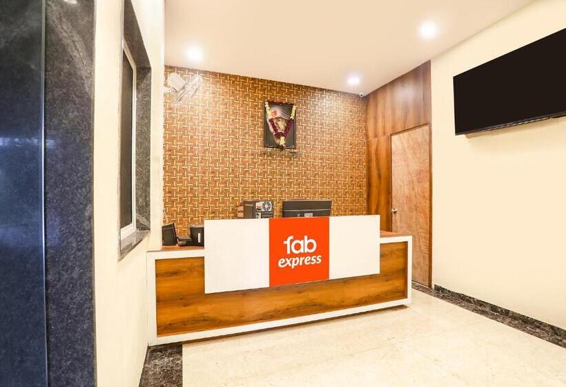 فندق Fabexpress Dreamz Inn