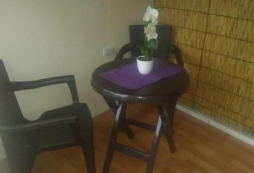 هتل Pacific Blue En Ladrilleros