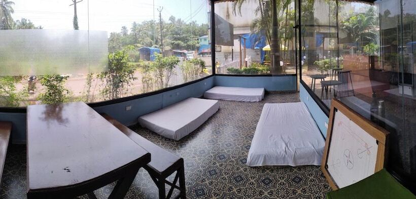 هاستل Jungle By Sturmfrei Morjim