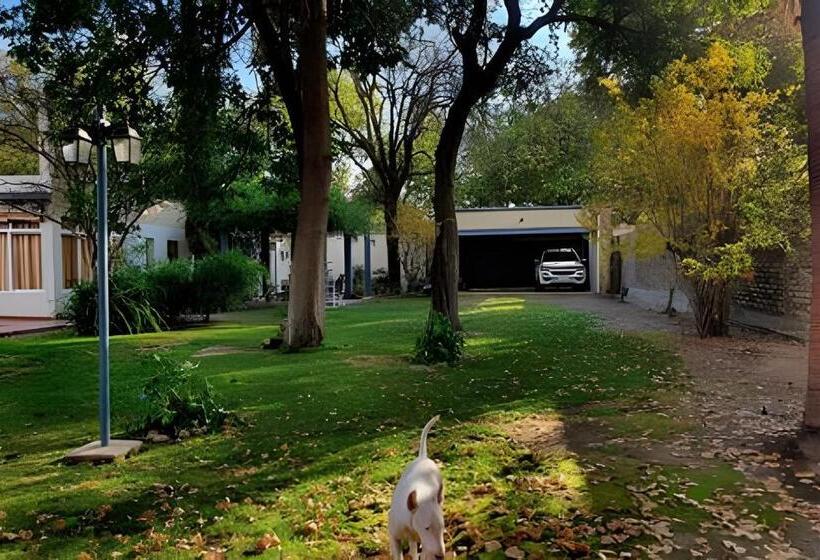 مبيت وإفطار Buen Viaje Mendoza
