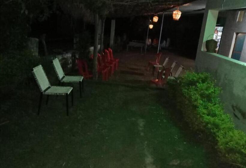 ホテル Shree Krishna Nature Stay