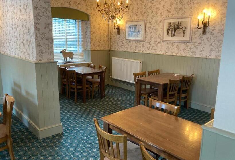 호텔 The Bell Inn