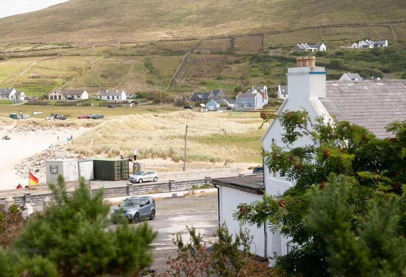 فندق The Strand, Dugort Achill