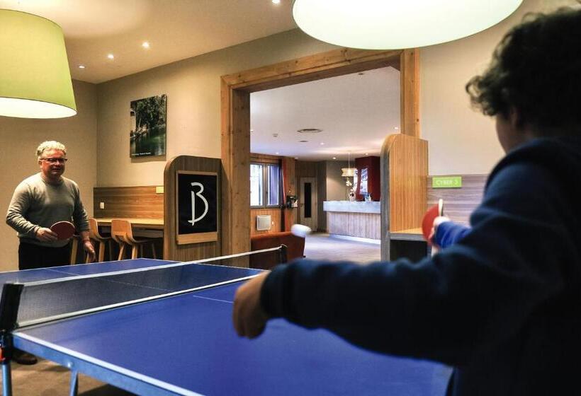 هتل Hôtel Les Menuires Les Bruyères