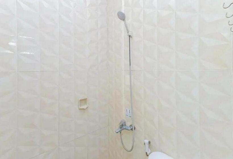 فندق Oyo 91292 Pondok Inap Shofwa 1