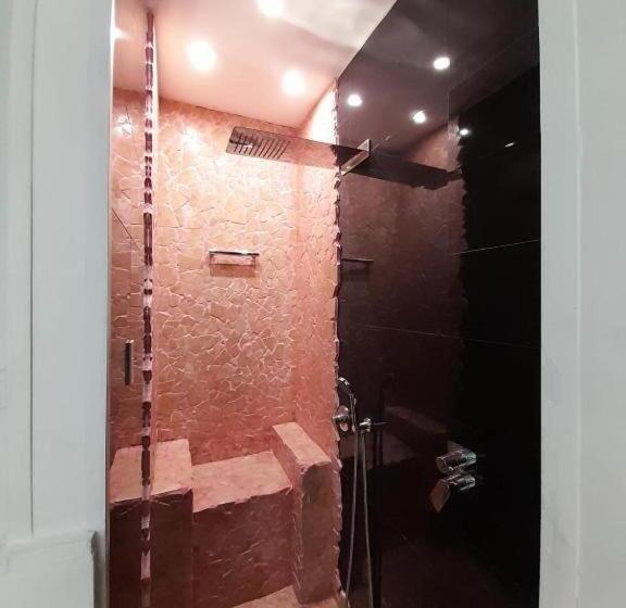 پانسیون Black Vulcano Suites&studios