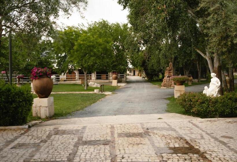 منتجع Palacio Arudecas