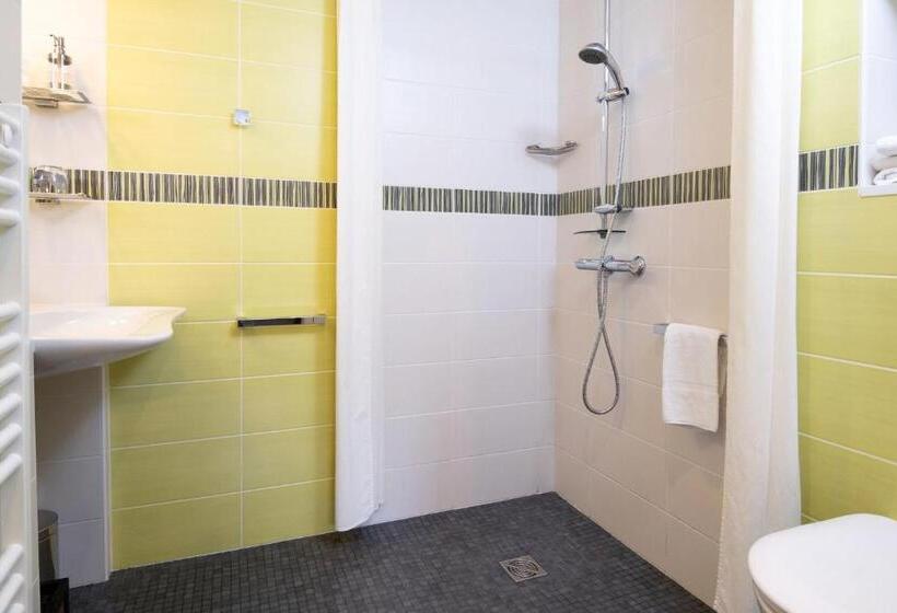 Bed and Breakfast La Villa Blanche   18 Personnes