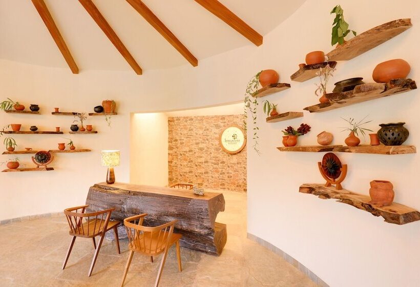 ホテル Lemon Tree Wildlife Resort, Kanha