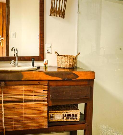 هاستل Pousada Jacarandá