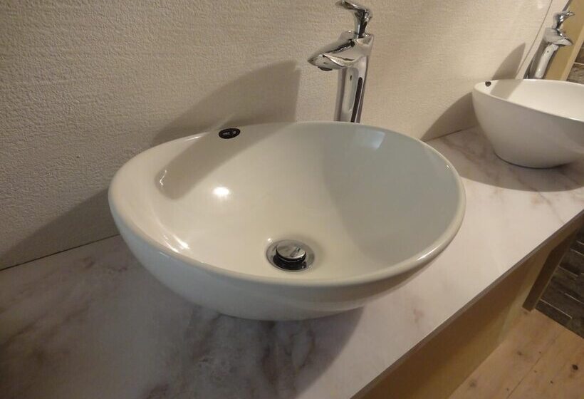 הוסטל Relak Guest House 登別 Station