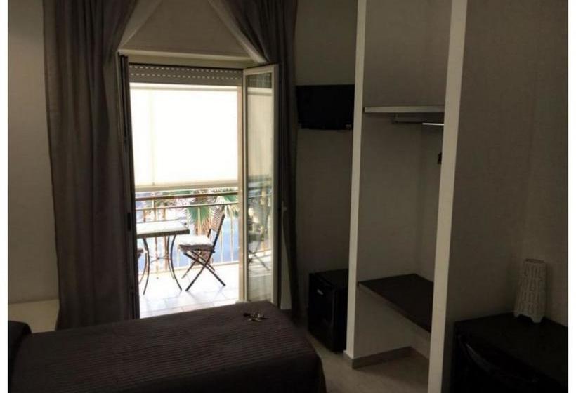 تختخواب و صبحانه Rooms La Perla Del Mare
