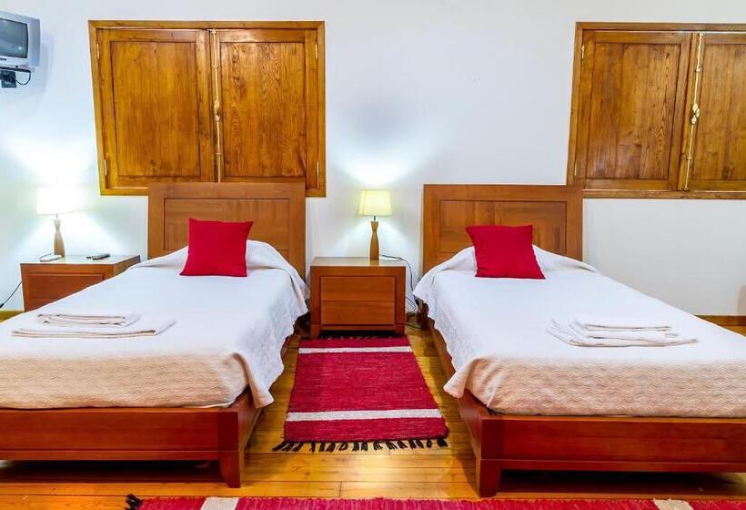 Hostel Carvalho
