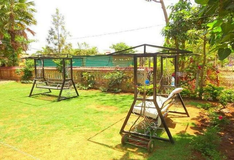 Отель Manas Homestay By Sky Stays
