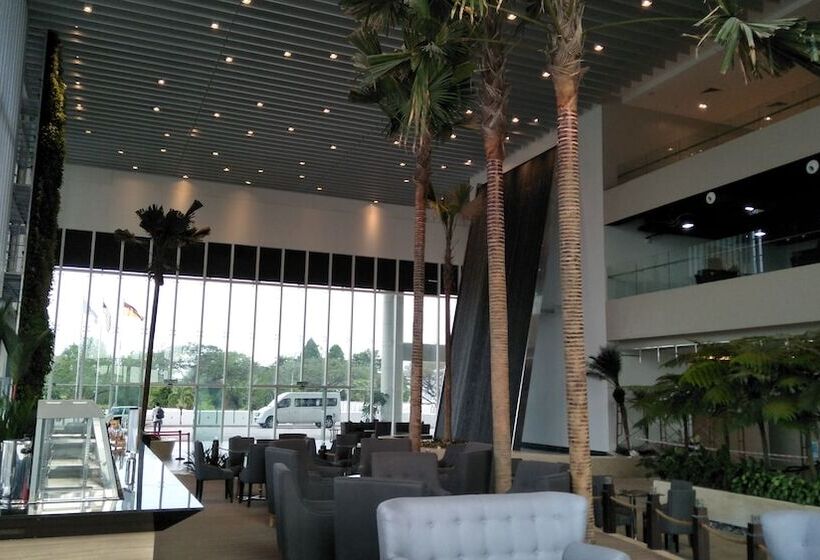 Ucsi Hotel Kuching