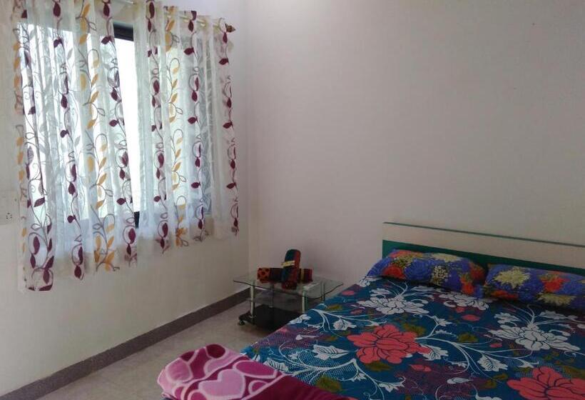 بنسيون Anandi Villa Homestay