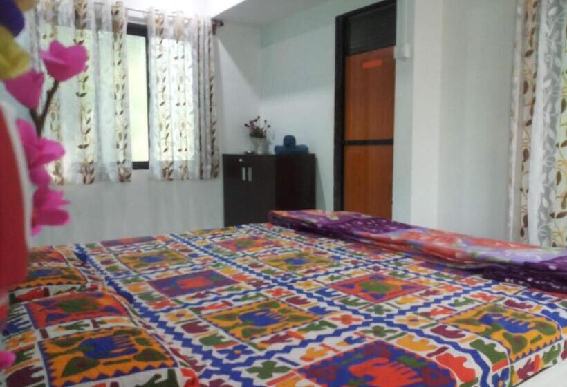 بنسيون Anandi Villa Homestay
