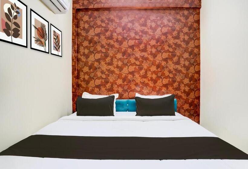 ホテル O Mid Town