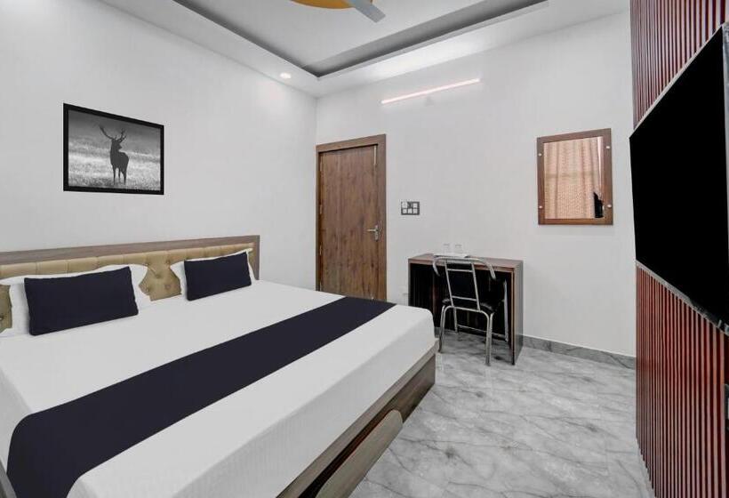 Super Oyo Flagship Hotel Singh Residency