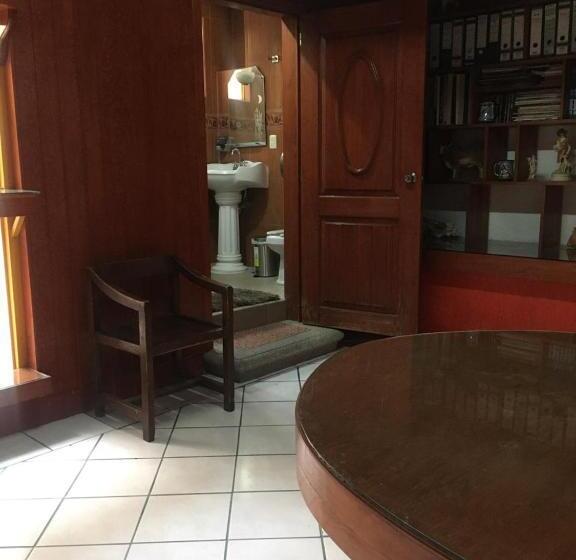 פנסיון Casa Gloria Tequisquiapan