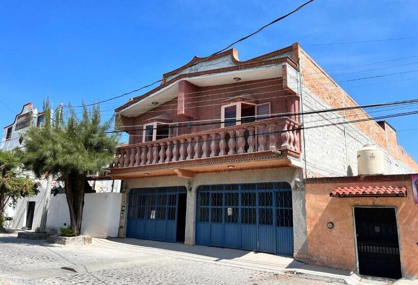 פנסיון Casa Gloria Tequisquiapan