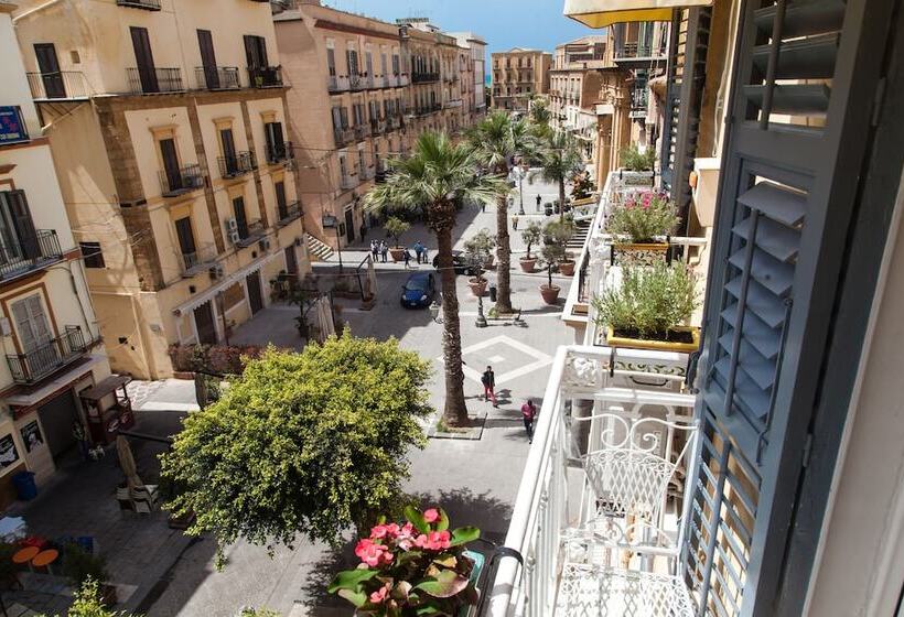 تختخواب و صبحانه Palazzo Melluso Luxury Suite