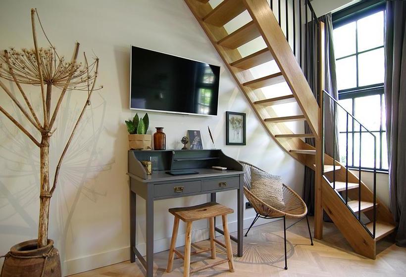 هتل Authentic Farmhouse   De Vergulden Eenhoorn
