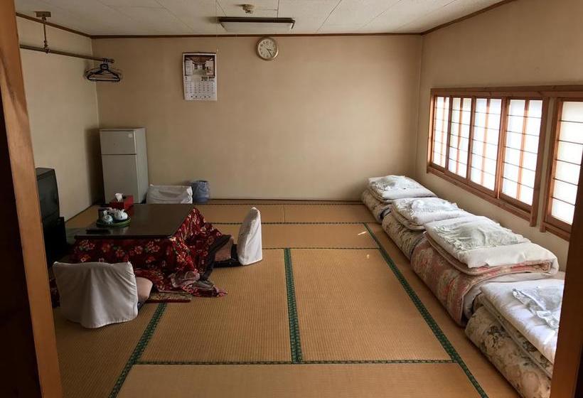Niko Ryokan