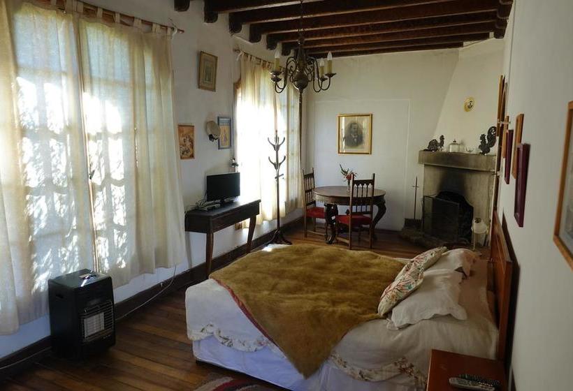 فندق صغير Hostal Los Castaños
