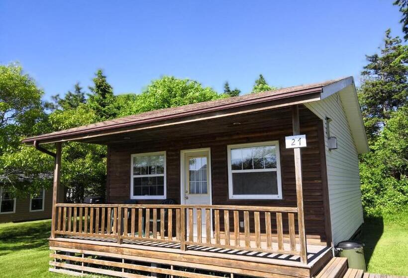 منتجع Cavendish Country Inn & Cottages