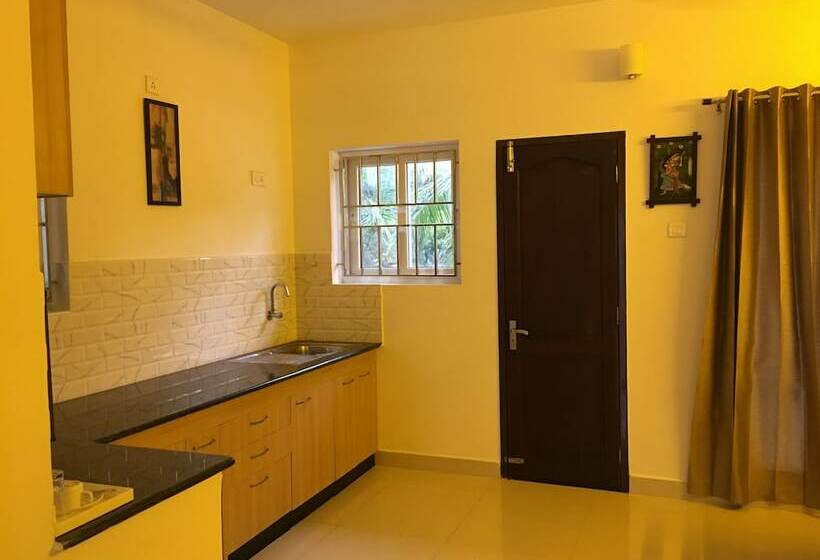 Sea La Vie Covelong Beach Resort